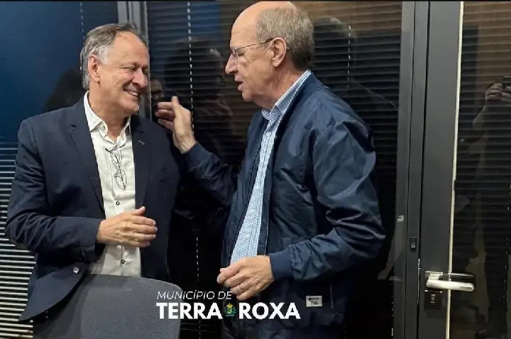 Terra Roxa fortalece parceria com a C.Vale em reunião estratégica com o presidente da cooperativa
