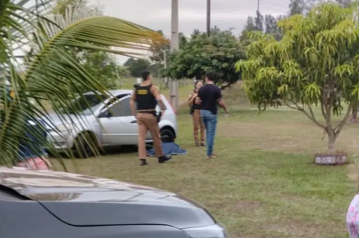 Altônia – Jovem é assassinado com 15 tiros por dupla que chegou de moto
