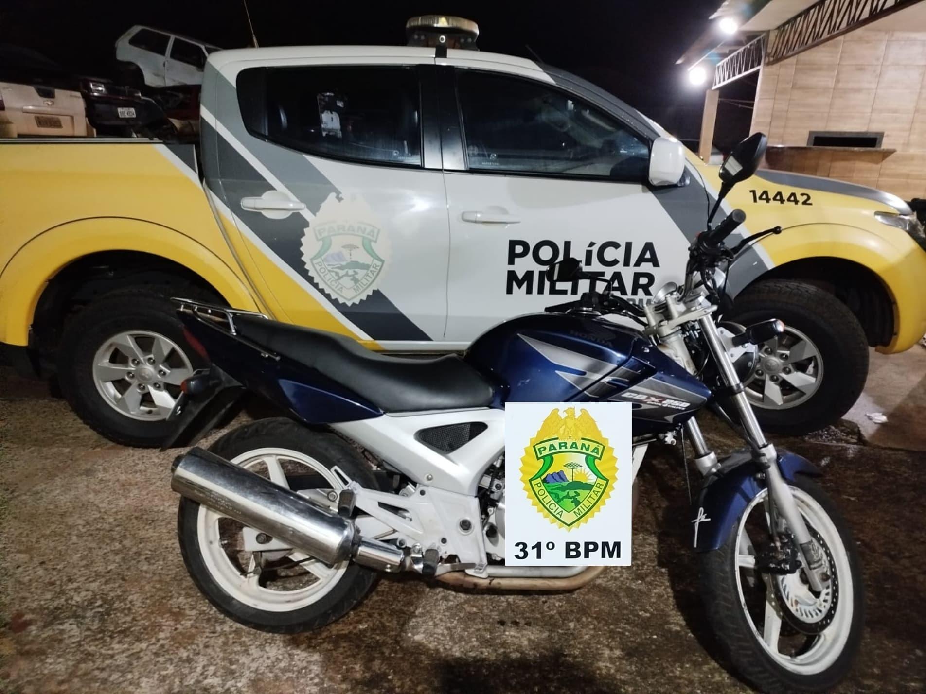 Motociclista é flagrado sem CNH em Terra Roxa e tem veículo apreendido